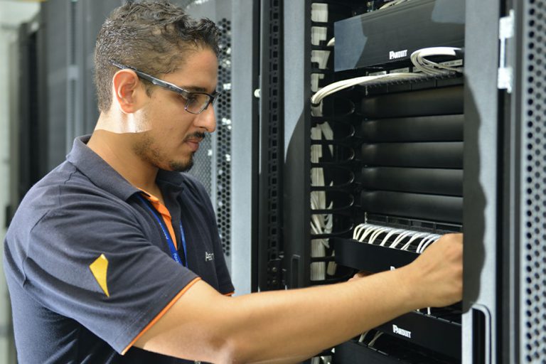 Soluções em Data Center Ascenty Data Centers e Conectividade Onde